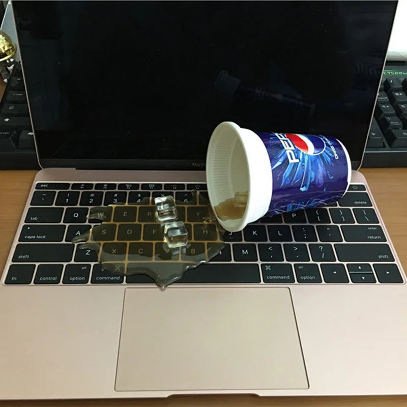 2020 Grappige Walgelijk Plastic Prank Toys Evil Spoofed Joke Handgemaakte Vernietigd Cup Gadgets Telefoon Beugel Speelgoed Twist Gift